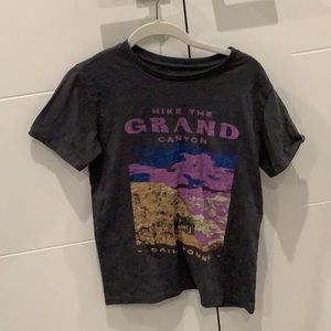 Grayson/threads hike the Grand Canyon tee size xs